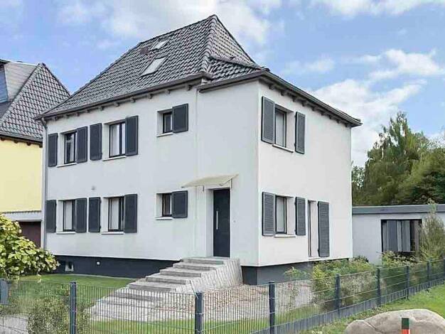 Villa zum Kauf 699.000 € 6 Zimmer 185 m² 929 m² Grundstück frei ab 20.05.2028 Lehndorf Braunschweig 38116