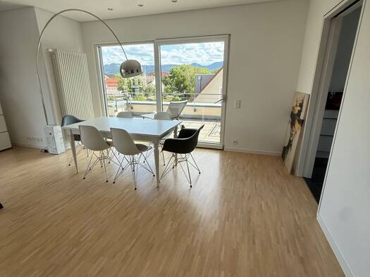 Penthouse zur Miete 2.100 € 3,5 Zimmer 136 m² Geschoss 3/3 frei ab sofort Balingen 72336