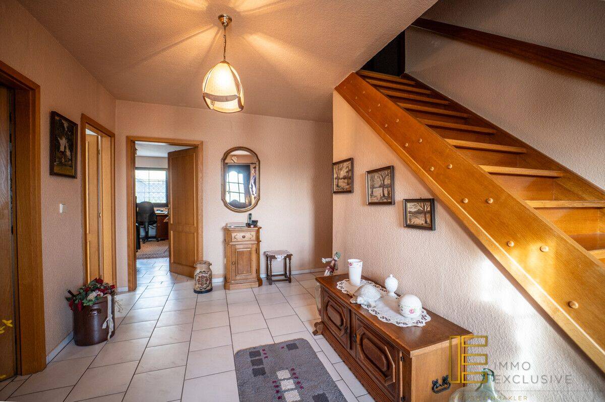 Einfamilienhaus zum Kauf - Mehr