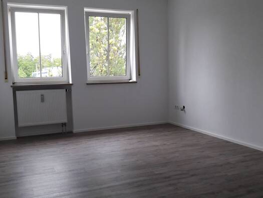 Wohnung zur Miete 360 € 1 Zimmer 27,2 m² 1. Geschoss frei ab sofort Duxer Straße 4 a Waldkraiburg Waldkraiburg 84478