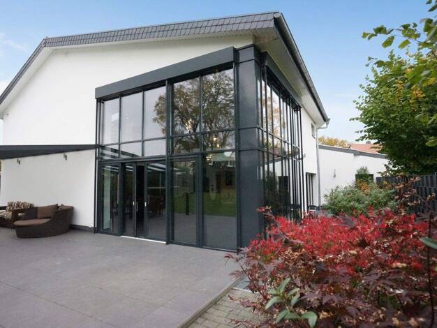 Einfamilienhaus zum Kauf 1.590.000 € 5 Zimmer 351 m² 983 m² Grundstück Mascherode Braunschweig / Südstadt-Rautheim 38126