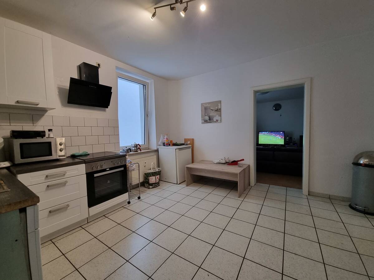 Property thumbnail 2