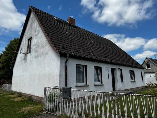 Einfamilienhaus zum Kauf 105.000 € 4 Zimmer 98 m² 2.000 m² Grundstück Grischow 17089