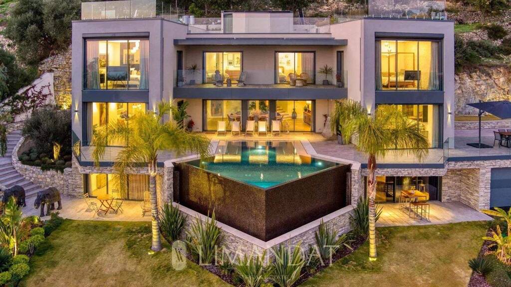 Haus zum Kauf 13.990.000 € 484 m² 7.636 m² Grundstück Eze 06360