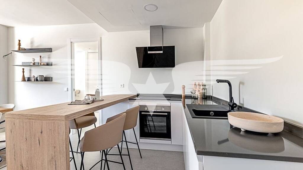 Penthouse zum Kauf - Erstbezug provisionsfrei 748.000 € 3 Zimmer 94,1 m² 1. Geschoss frei ab sofort Sa Ràpita 07639