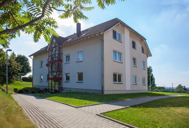 Wohnung zur Miete 225 € 2 Zimmer 43,2 m² 3. Geschoss frei ab sofort Ringstraße 12 b Reinholdshain Glauchau 08371