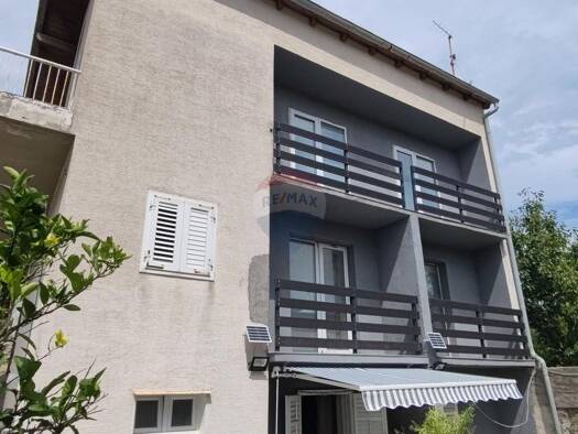 Einfamilienhaus zum Kauf 520.000 € 5 Zimmer 270 m² 270 m² Grundstück Rab 51280