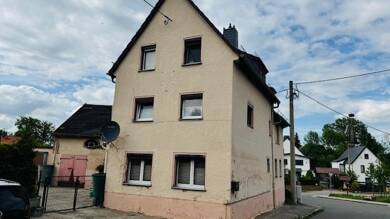 Einfamilienhaus zum Kauf provisionsfrei 175.000 € 7 Zimmer 138 m² 607 m² Grundstück Kurt-Kramer-Straße 1 Thräna Borna 04552
