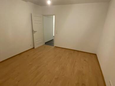 Wohnung zur Miete 600 € 2 Zimmer 47 m² Dachgeschoss, 3. Geschoss Baden-Baden 76530