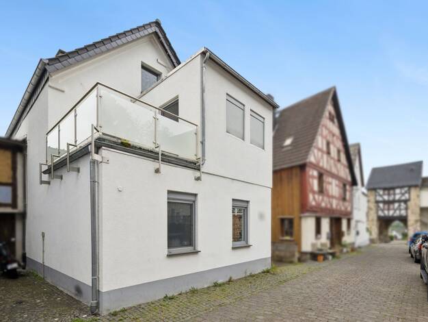 Einfamilienhaus zum Kauf 298.000 € 7 Zimmer 155 m² 114 m² Grundstück Merenberg 35799