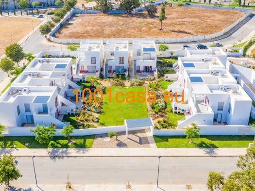 Villa zum Kauf provisionsfrei 795.000 € 4 Zimmer 153 m² 498 m² Grundstück Quarteira 8125-309