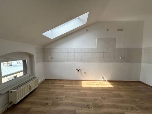 Wohnung zur Miete 449 € 3 Zimmer 69 m² 2. Geschoss frei ab sofort Bahnhofstraße 32 Zittau 02763