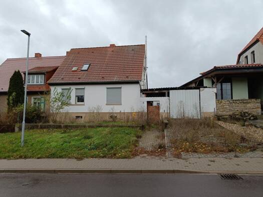 Haus zum Kauf 42.000 € 5 Zimmer 105 m² 1.432 m² Grundstück Belleben Könnern 06420