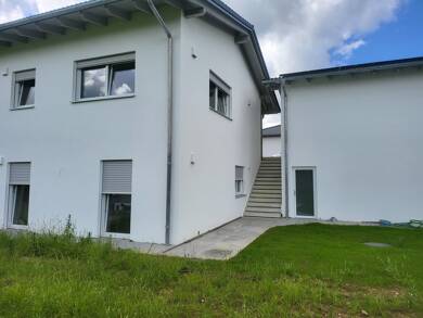 Haus zur Miete 1.200 € 4 Zimmer 98 m² 340 m² Grundstück Neukirchen Triftern 84371