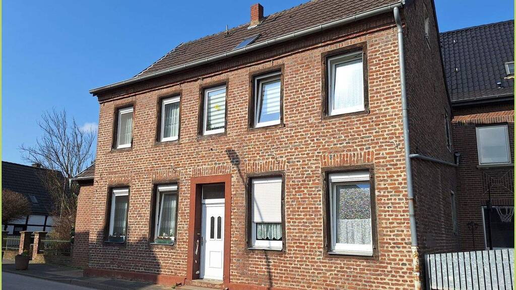 Mehrfamilienhaus zum Kauf 398.000 € 20 Zimmer 412 m² 2.114 m² Grundstück Wevelinghoven Grevenbroich 41516
