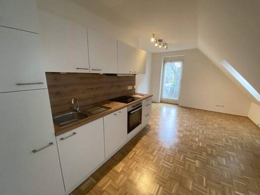 Maisonette zur Miete 564 € 3 Zimmer 81,4 m² 1. Geschoss frei ab sofort Stockergasse 6 Lend Graz,04.Bez.:Lend 8020