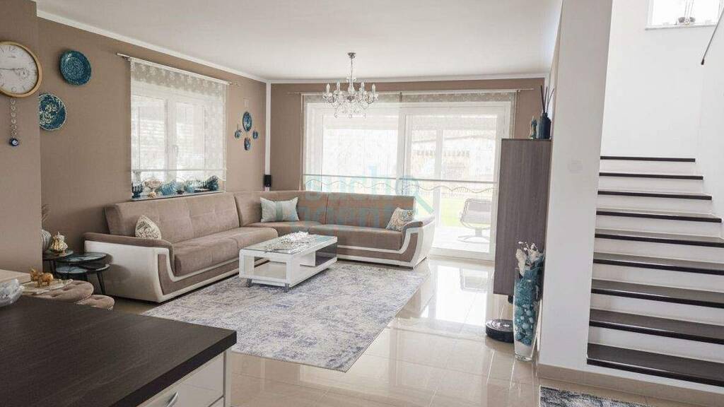 Mehrfamilienhaus zum Kauf 749.000 € 8 Zimmer 200 m² 695 m² Grundstück Neuzeug 4523