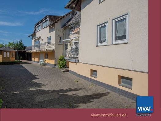 Einfamilienhaus zum Kauf provisionsfrei 325.000 € 8 Zimmer 258,5 m² 466 m² Grundstück Eschbach Usingen 61250
