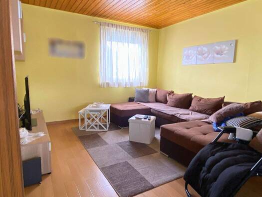 Wohnung zum Kauf 249.000 € 3,5 Zimmer 87 m² 4. Geschoss Metzingen 72555