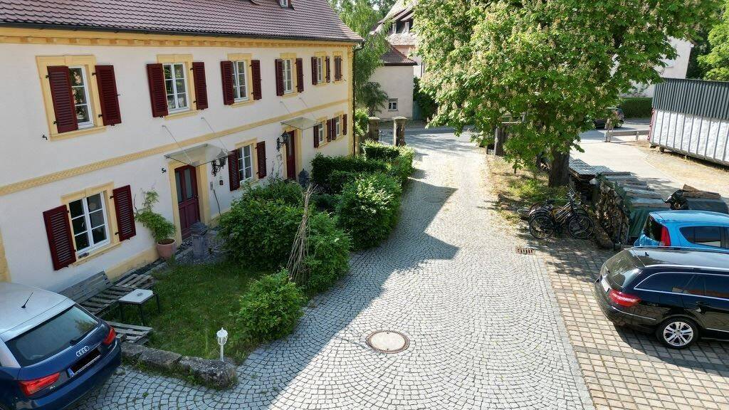 Doppelhaushälfte zum Kauf 529.000 € 7 Zimmer 176 m² 245 m² Grundstück Frensdorfer Straße 5a Waizendorf Stegaurach 96135