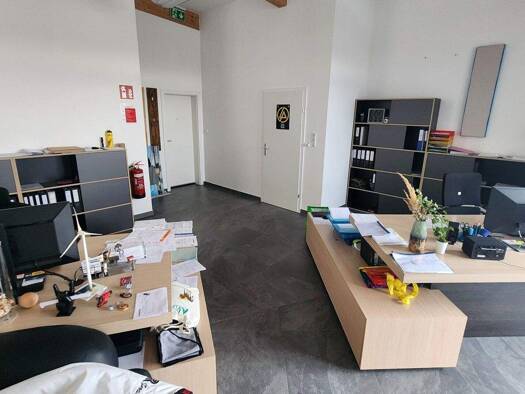 Bürofläche zur Miete 2.986 € 221 m² Bürofläche Wiener Neustadt 2700
