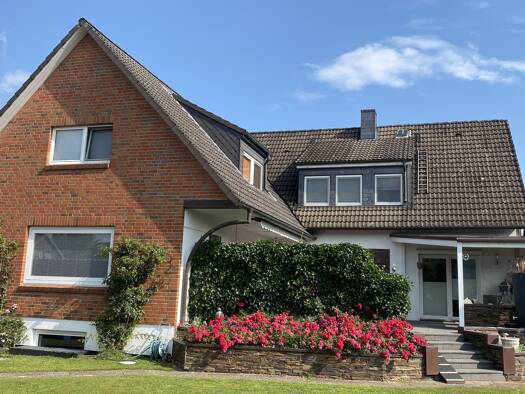 Mehrfamilienhaus zum Kauf 650.000 € 236 m² 833 m² Grundstück Ulmenweg Sülfeld Sülfeld 23867