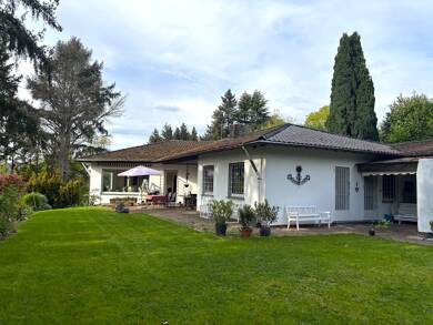 Villa zum Kauf 250 m² 2.853 m² Grundstück Ruwer Trier 54292