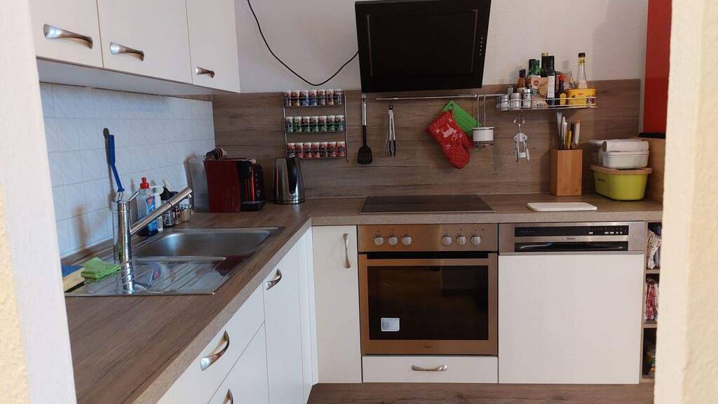 Wohnung zur Miete 302 € 3 Zimmer 54,5 m² 5. Geschoss frei ab 01.04.2026 Alexander-Gerbig-Straße 34 Suhl 98527