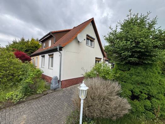 Doppelhaushälfte zum Kauf 285.000 € 4 Zimmer 90 m² 1.058 m² Grundstück Tannenweg 3 Hopfengarten Hopfengarten 39120