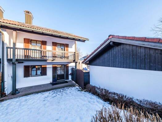 Doppelhaushälfte zum Kauf 895.000 € 6 Zimmer 142,6 m² 227 m² Grundstück Waakirchen 83666