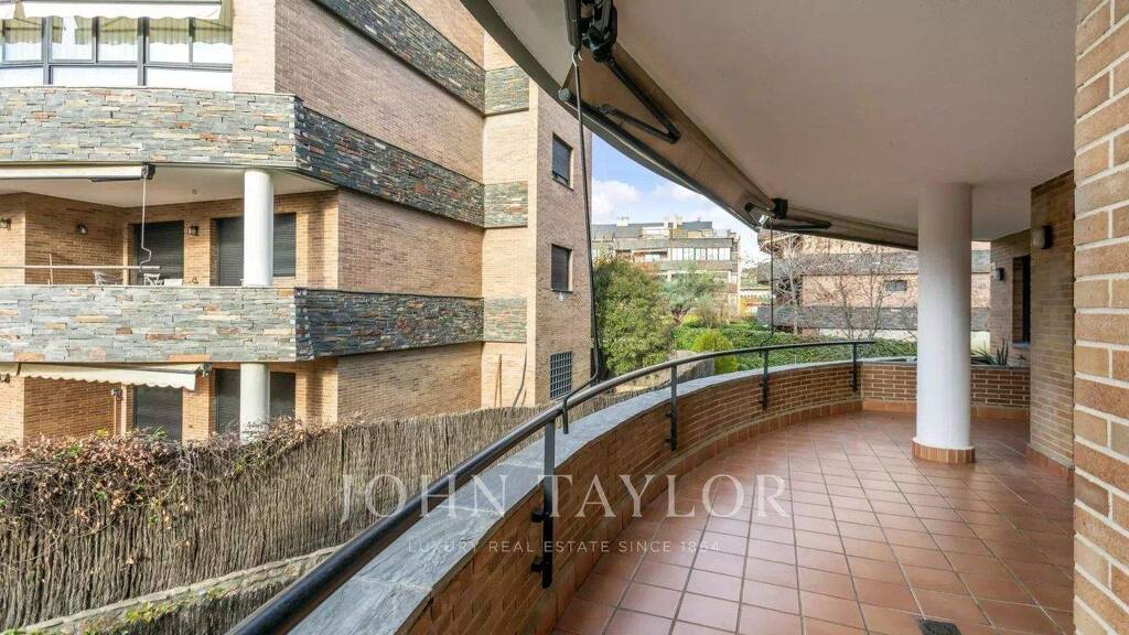 Studio zur Miete provisionsfrei 4.400 € 180 m² 1. Geschoss Alcobendas 28109