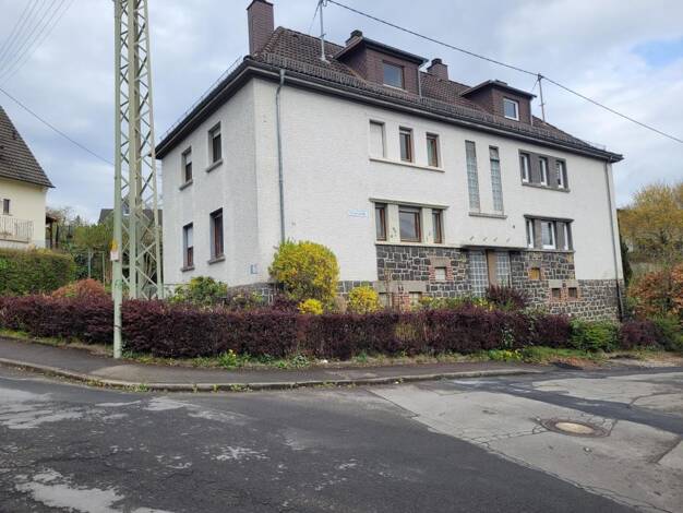 Einfamilienhaus zum Kauf provisionsfrei 119.000 € 6 Zimmer 96 m² 358 m² Grundstück Mozartstraße 17 Betzdorf Betzdorf 57518
