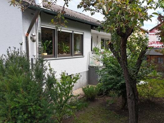 Einfamilienhaus zum Kauf 750.000 € 6 Zimmer 111,9 m² 584 m² Grundstück Tegernheim 93105