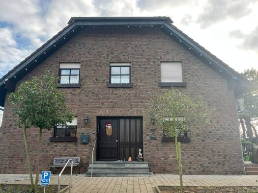 Wohnung zur Miete 940 € 1,5 Zimmer 74 m² 1 Geschosse frei ab 01.03.2026 Kasselberger Weg 157 Merkenich Köln 50769