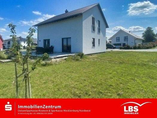 Einfamilienhaus zum Kauf 499.000 € 6 Zimmer 143,6 m² 1.309 m² Grundstück frei ab sofort Karow Dorf Mecklenburg 23972