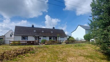 Einfamilienhaus zum Kauf 59.000 € 4 Zimmer 146 m² 1.949 m² Grundstück Steinigtwolmsdorf Steinigtwolmsdorf 01904