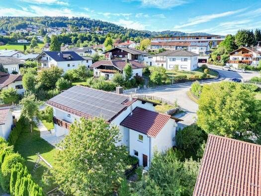 Einfamilienhaus zum Kauf 529.000 € 6 Zimmer 192 m² 728 m² Grundstück Hauzenberg 94051