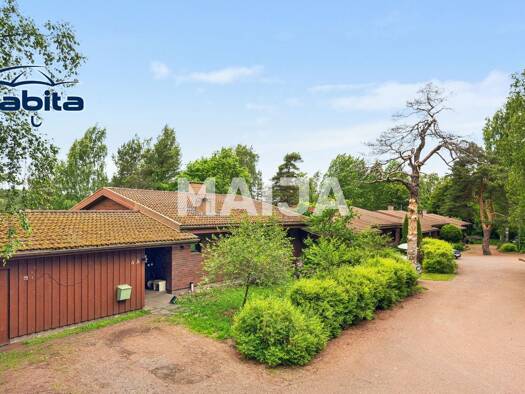 Reihenmittelhaus zum Kauf 94.000 € 8 Zimmer 174 m² 3.591 m² Grundstück Myllytie 4 Kotka 48600