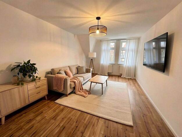 Wohnung zur Miete 1.179 € 3 Zimmer 85 m² 3. Geschoss frei ab 01.03.2026 Bülowstraße 8 Volkmarsdorf Leipzig 04315