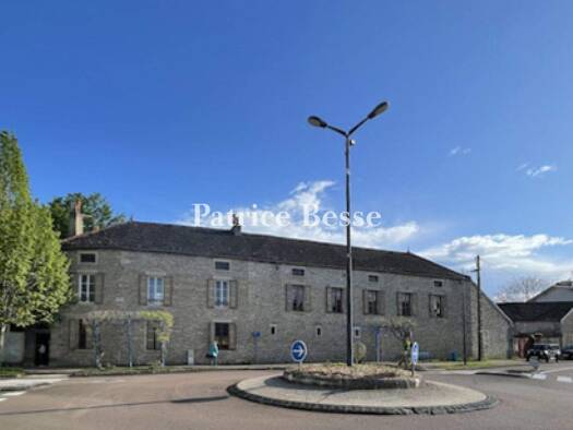 Weingut zum Kauf 1.580.000 € 2.257 m² Grundstück Centre Ville Beaune 21200