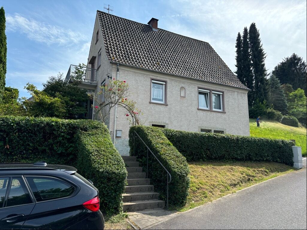 Einfamilienhaus zum Kauf 285.000 € 5 Zimmer 121 m²<br/>Wohnfläche 970 m²<br/>Grundstück Mömbris Mömbris 63776