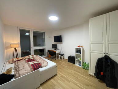 WG-Zimmer zur Miete Wohnen auf Zeit 399 € 22 m² 2. Geschoss frei ab sofort Stadeln Fürth 90765