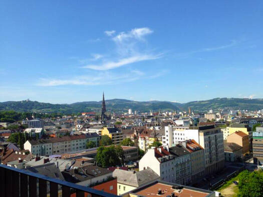 Wohnung zur Miete auf Zeit 3.512 € 2 Zimmer 63 m² frei ab sofort Linz Linz 4020