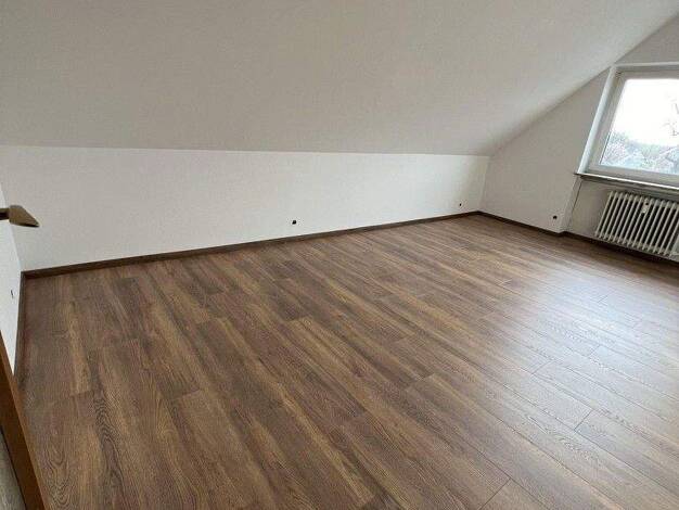 Wohnung zur Miete 690 € 2 Zimmer 73 m² 2. Geschoss frei ab sofort Schwüblingsen Uetze 31311