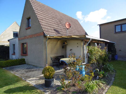 Wohnung zur Miete 700 € 2 Zimmer 40 m² frei ab 01.05.2026 Lichtenhagen Elmenhorst-Lichtenhagen 18107