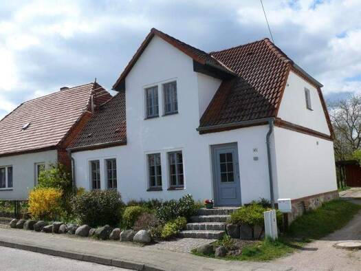 Einfamilienhaus zum Kauf 390.000 € 5 Zimmer 140,5 m² 1.713 m² Grundstück frei ab sofort Kirch Rosin Mühl Rosin 18276