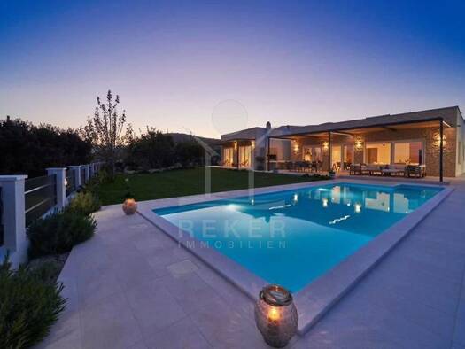 Bungalow zum Kauf 990.000 € 5 Zimmer 180 m² 1.012 m² Grundstück Kaštel Novi 21217