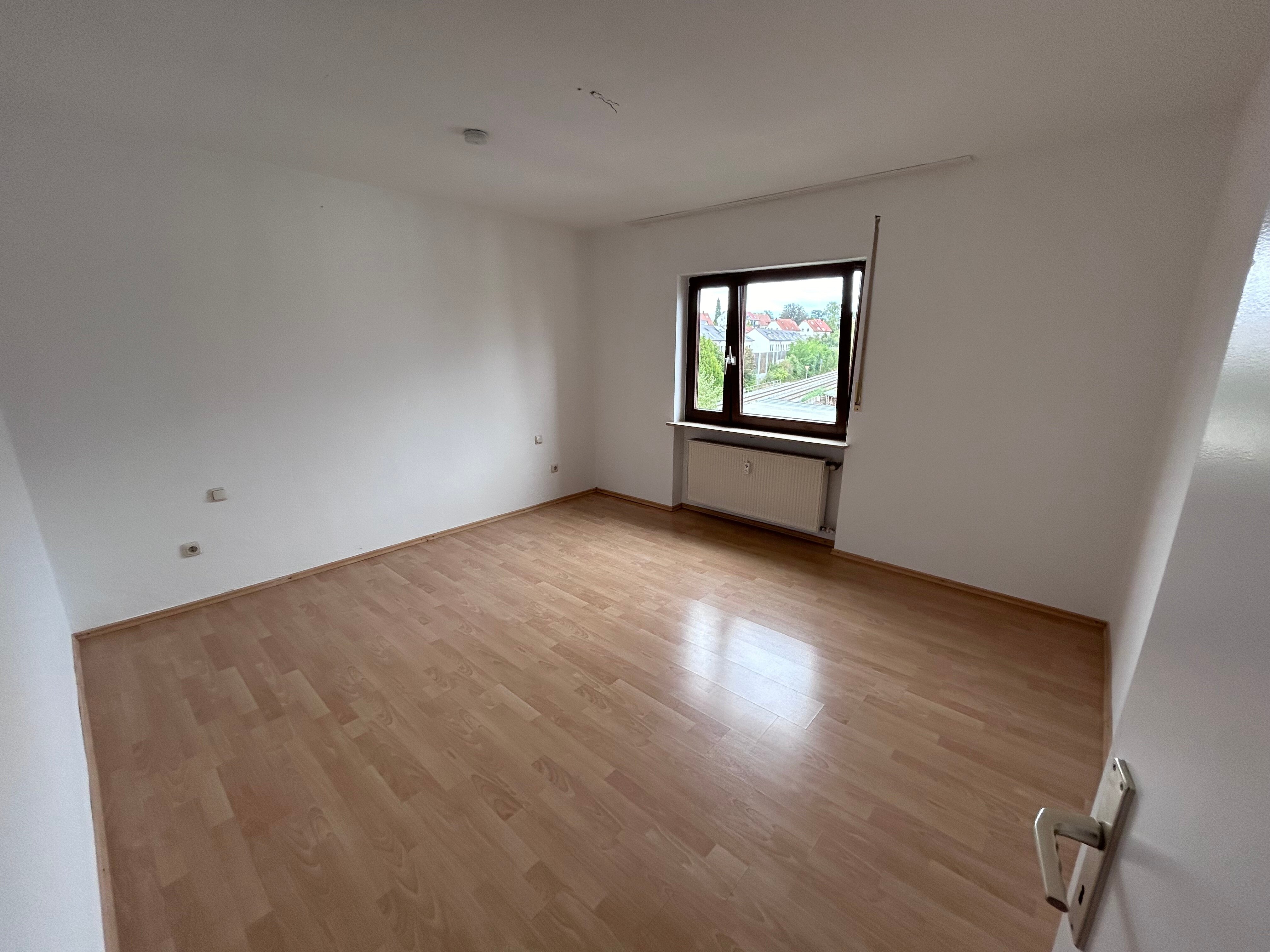 Wohnung zur Miete 950 € 3 Zimmer 81 m²<br/>Wohnfläche ab sofort<br/>Verfügbarkeit Lauf rechts Lauf an der Pegnitz 91207