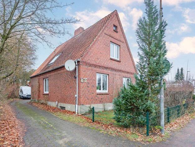 Mehrfamilienhaus zum Kauf 695.000 € 246 m² 750 m² Grundstück Maschen Seevetal 21220