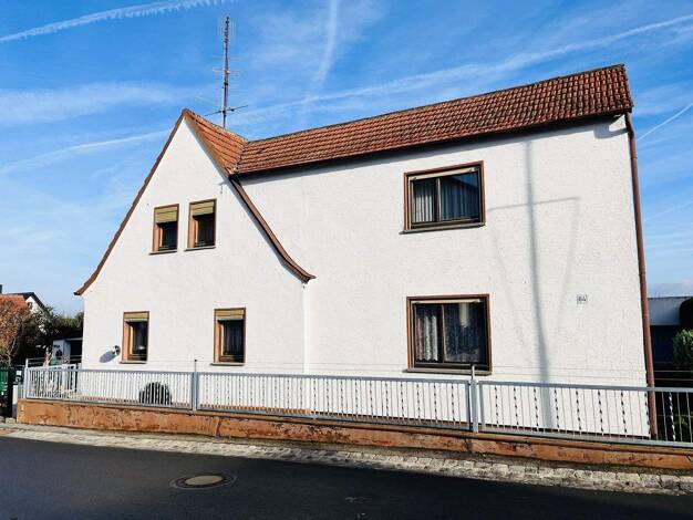 Einfamilienhaus zum Kauf 155.000 € 6 Zimmer 140 m² 293 m² Grundstück Knetzgau 97478